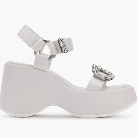 KARL LAGERFELD Kiana Platform Sandal - Picture 3 of 12